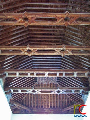 Armadura de la iglesia de Cástaras