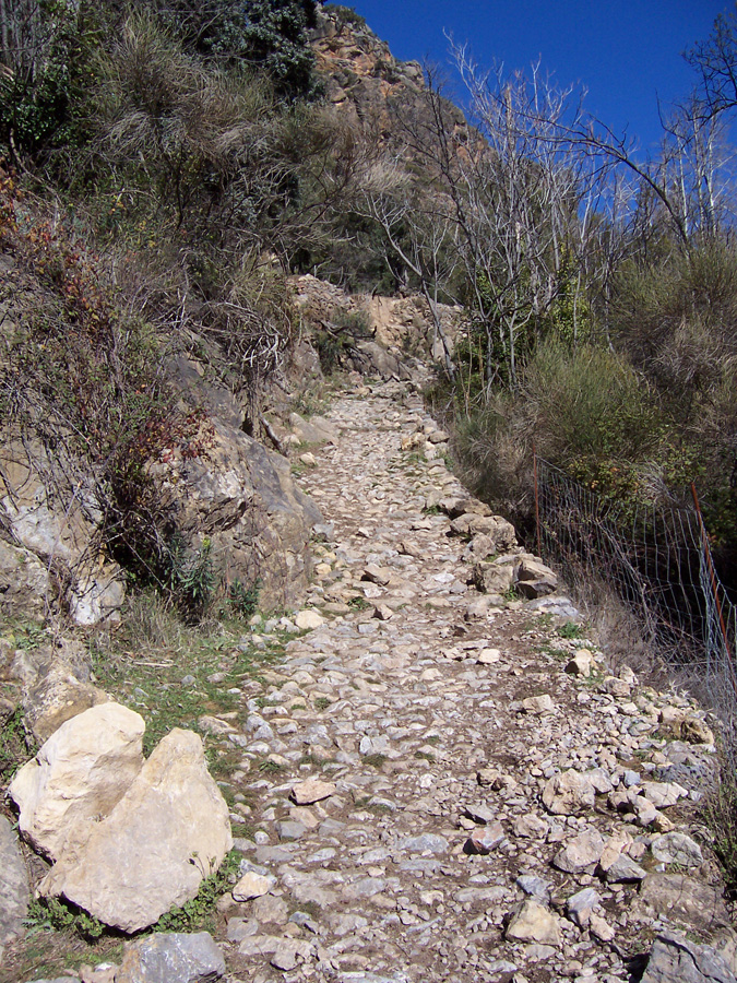Camino de Cástaras a Juviles.