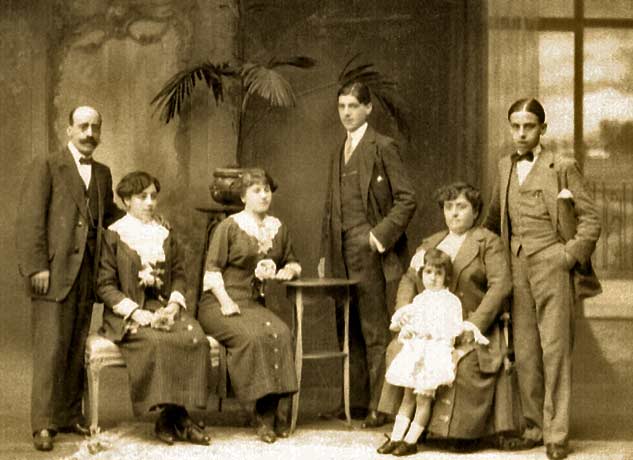 Valentín Parera y familia